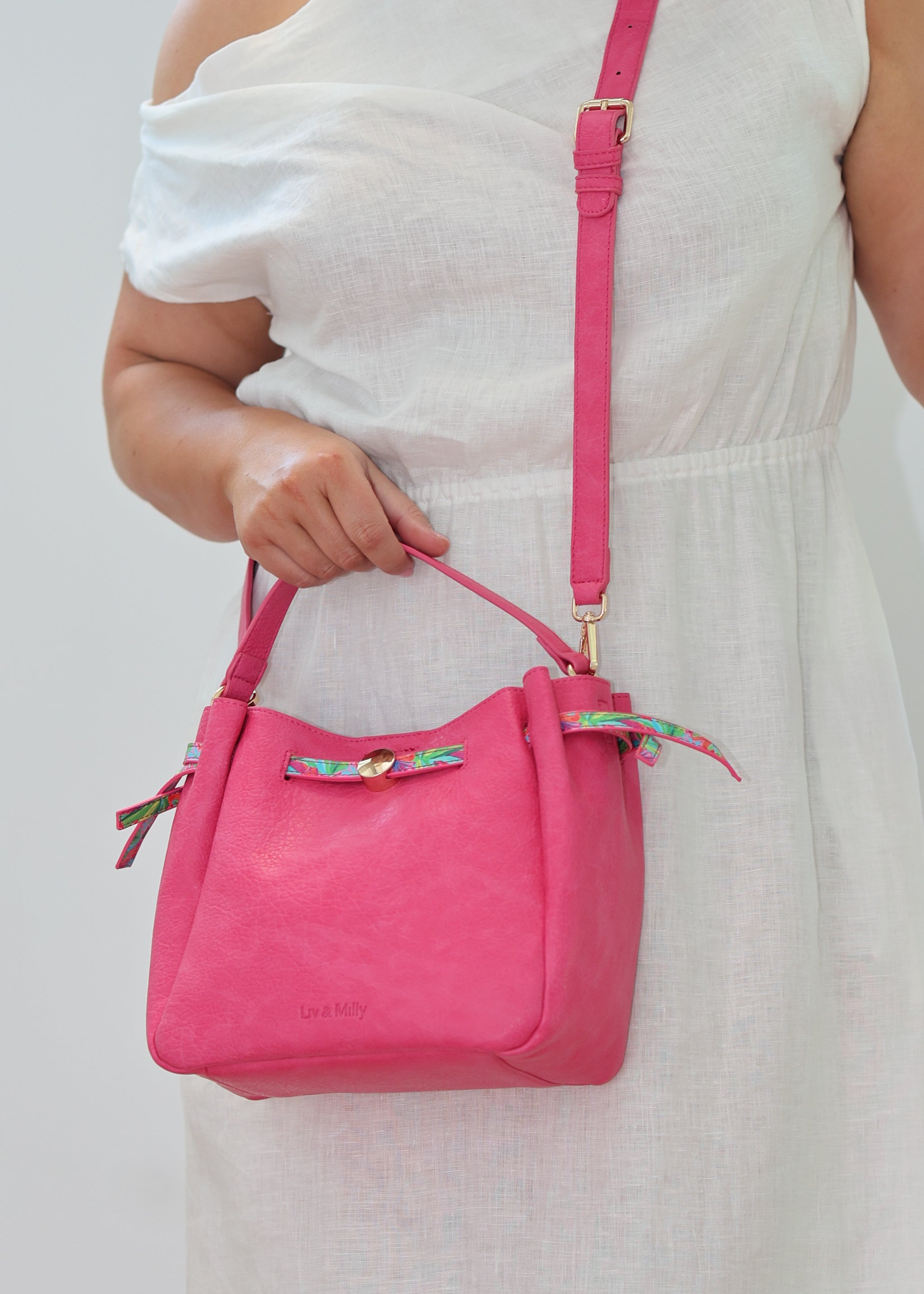 Holly - Pink